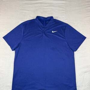 Nike Golf Modern Fit Men's Dri-FIT Solid Blade Henley Polo Shirt Blue